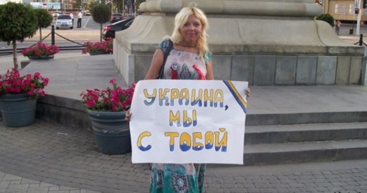 Полюдова считает, что ее преследуют за ее политические взгляды.