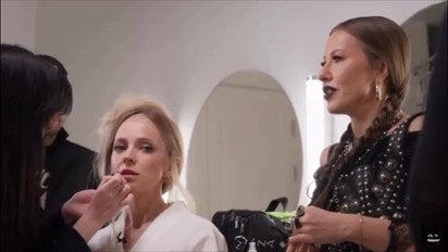 Поклонська вчила Собчак казати «паляниця», але щось пішло не так