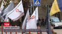 Под офисом Генпрокурора активисты требуют освободить всех подозреваемых по делу Шеремета