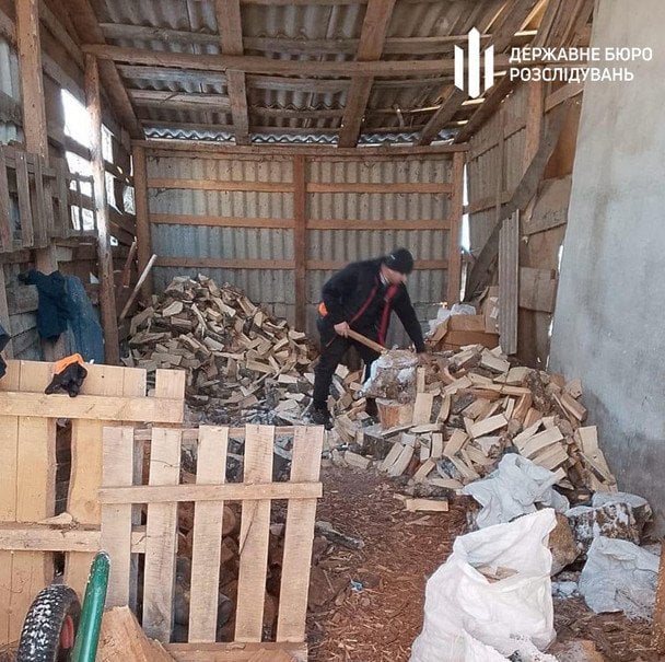 ДБР викрило начальника виправної колонії на Буковині / © Державне бюро розслідувань