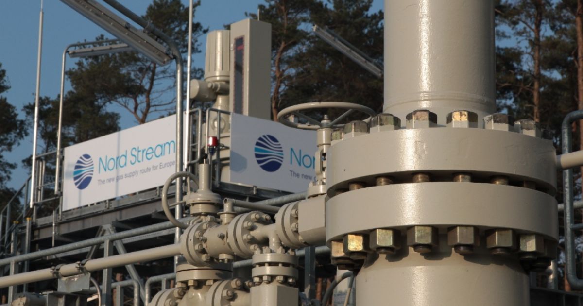 Меркель не исключает санкций против "Северного потока-2" из-за отравления Навального