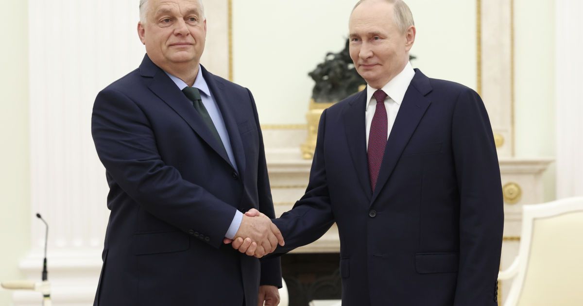 Орбан та Путін