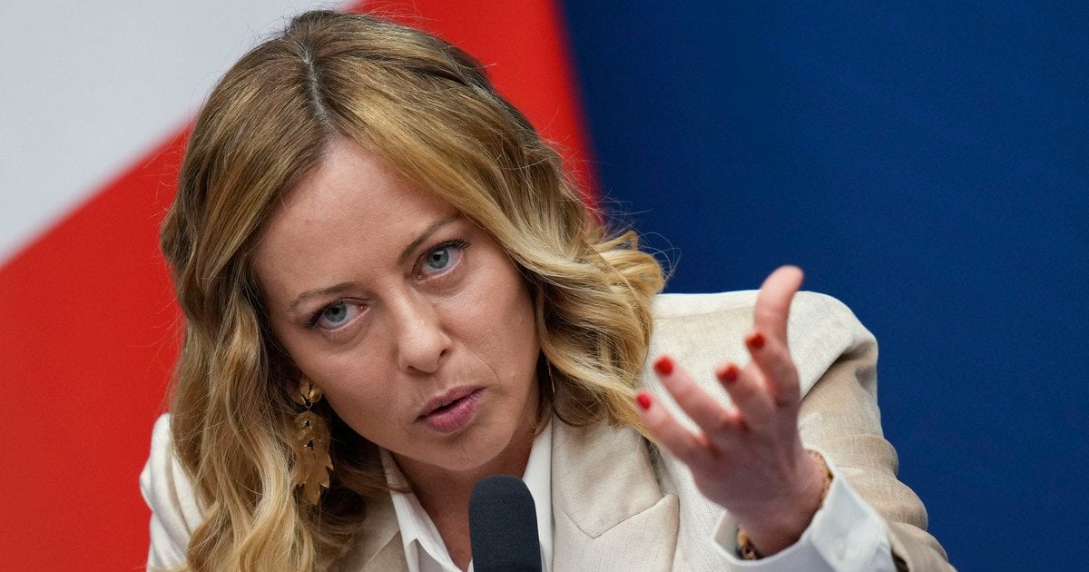 Джорджа Мелоні