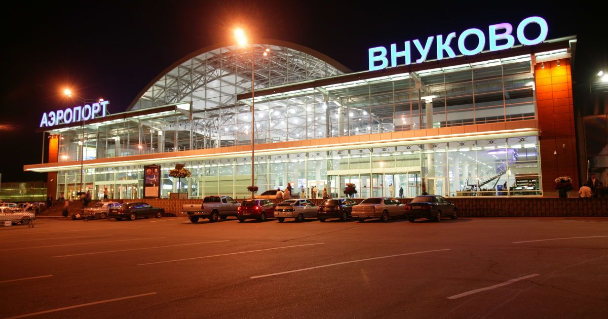 Московські аеропорти тимчасово припинили роботу