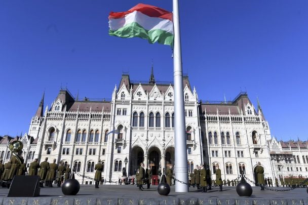 Послу РФ у Будапешті влаштували жорстку розмову через удари по Закарпаттю: що заявили