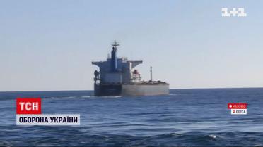 Два цивільних судна атакували російські літаки у Чорному морі