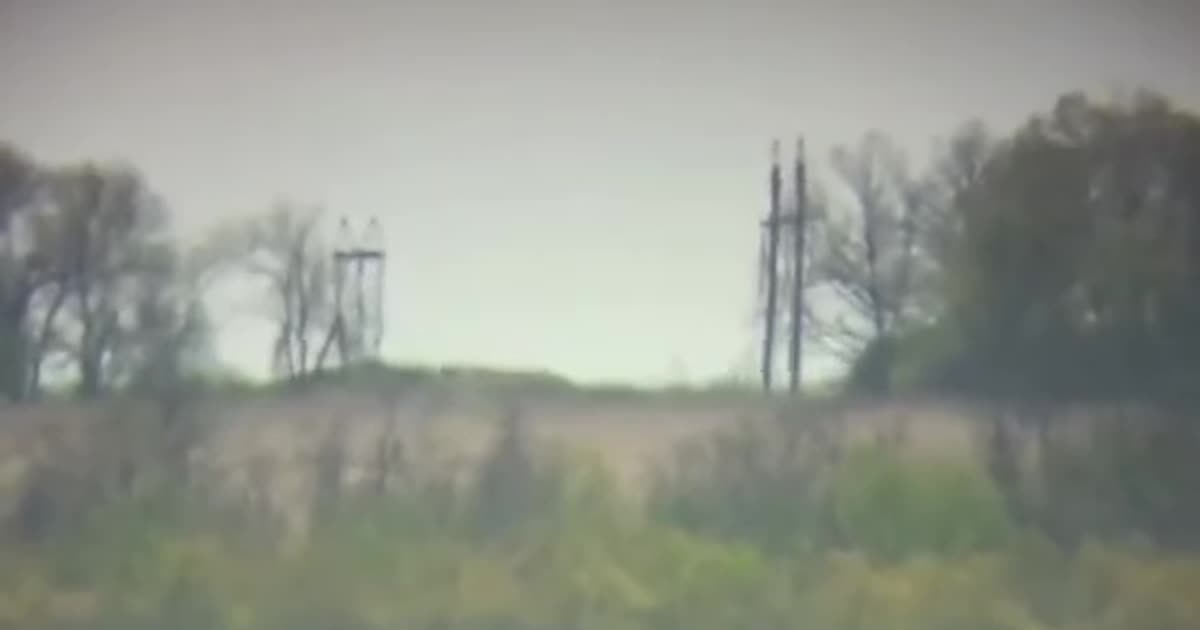 Помста за обстріл мирних жителів: військові керованою ракетою знищили автомобіль командирів бойовиків