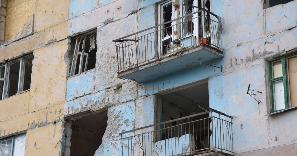 Через обстріли бойовиків поранено двох місцевих жителів Мар'їнки