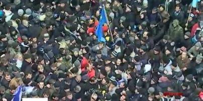 В Крыму уже второй раз обыскивают дом главы Белогорского меджлиса Мустафы Асабы