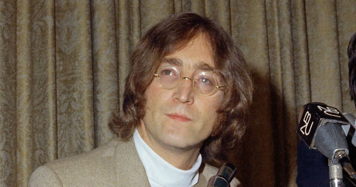Вбивця Джона Леннона пояснив, чому вистрелив у зірку