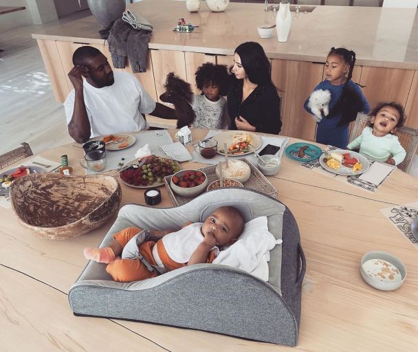  / © instagram.com/kimkardashian