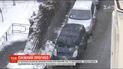 Сніжний прогноз. Влада радить відмовитись від особистого транспорту та бути обережними