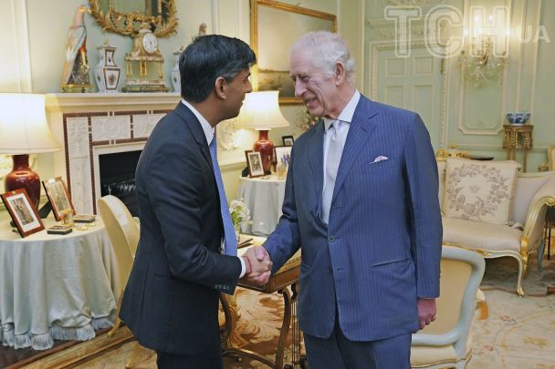 Ріші Сунак та король Чарльз III / © Associated Press