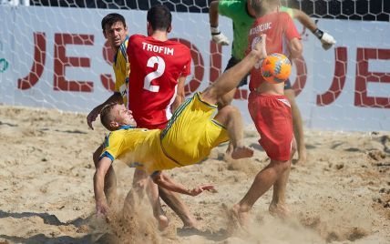 Сборная Украины по пляжному футболу победила Молдову, но на Кубок мира не поедет