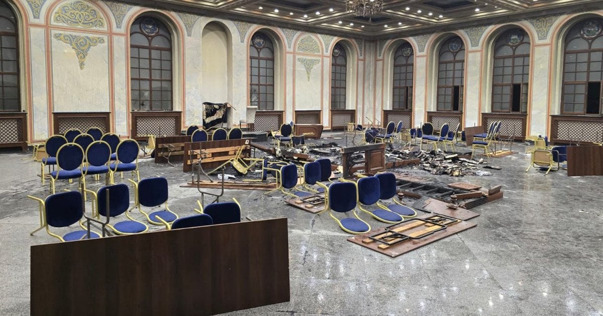 У Чернівцях підпалено історичну синагогу садгорських хасидів