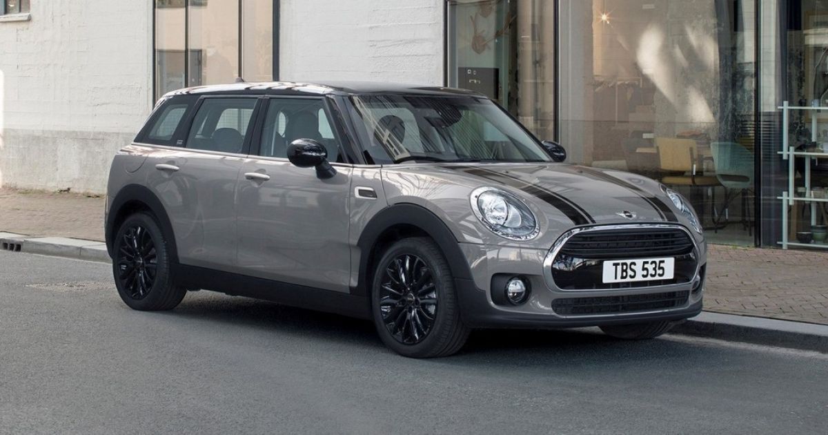 На британском рынке появится особый универсал Mini Clubman Black Pack