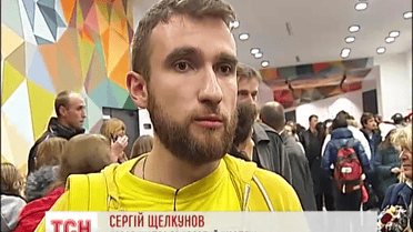 Квитки на кіносеанси в «Жовтні» вже в касах