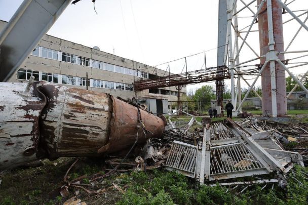 Наслідки ракетного удару по телевежі в Харкові 22 квітня / © Олег Синєгубов