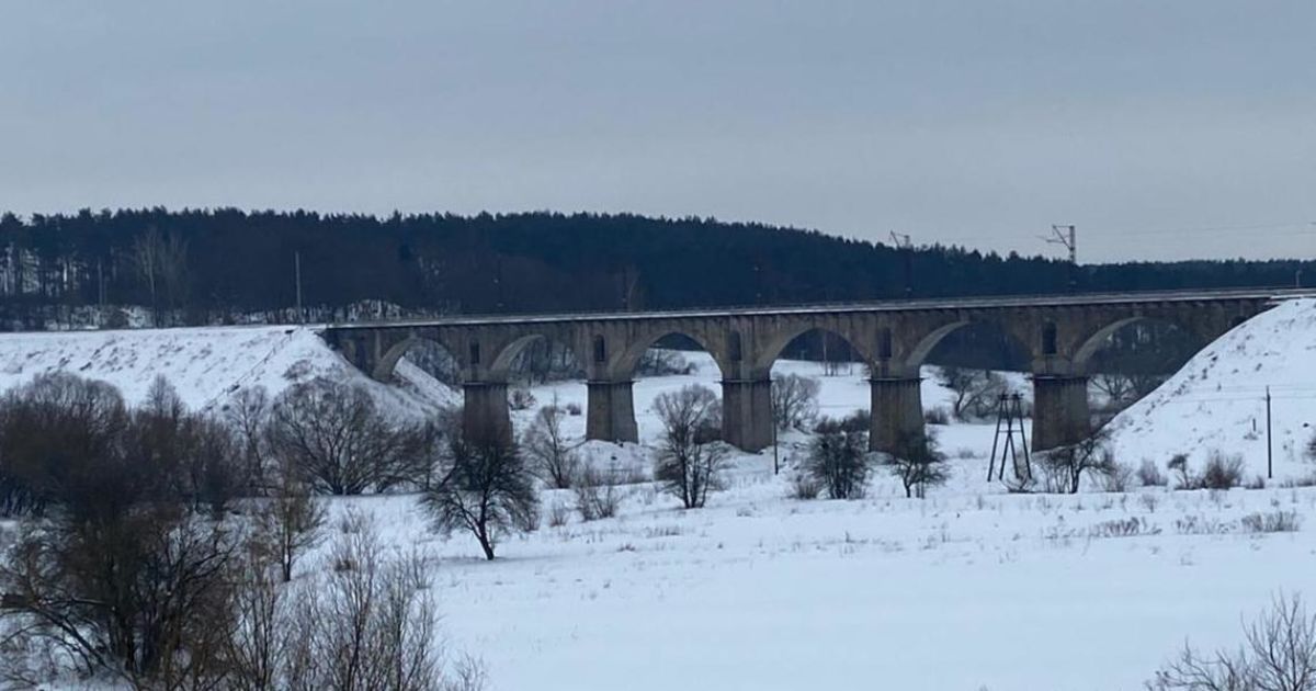 "Був у шоковому стані і закляк": у Житомирській області підліток ледь не замерз на смерть, повертаючись з побачення