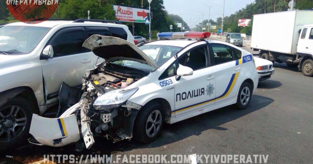 В столице произошло очередное ДТП с участием полицейского авто
