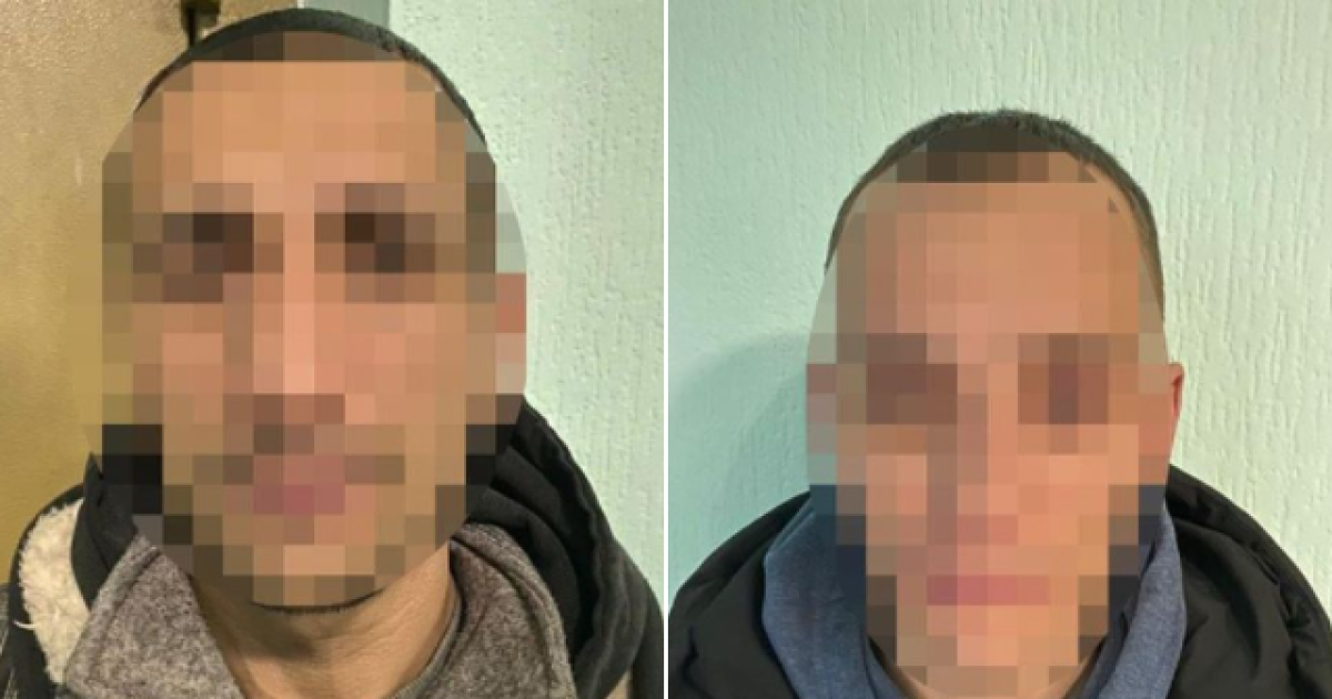 У Києві двоє молодиків намагалися пограбувати чоловіка просто у метро: фото