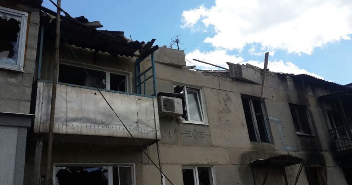 В Песках продолжаются боевые действия