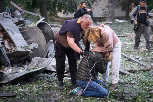 Один из самых страшных ударов: Зеленский отреагировал на обстрел Киева
