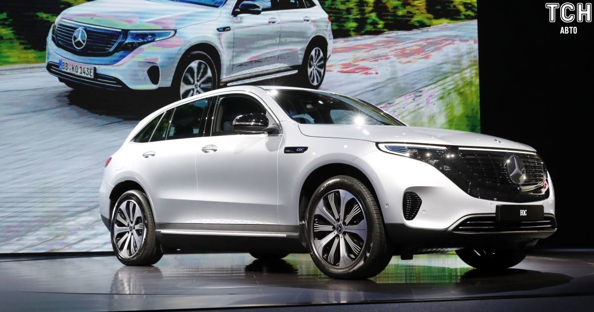 Mercedes вдвічі скоротив обсяг виробництва електрокарів
