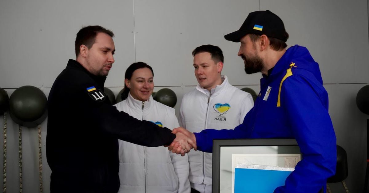 Валерій Дубіль, БФ молодіжної ініціативи «Надія» разом з партнерами Олексієм Омельяненком й Євгеном Довбнею передали комплекси РЕБ Головному управлінню розвідки