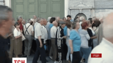 Греция приняла условия международных кредиторов