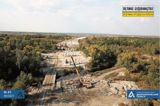 За програмою Зеленського на новій трасі Дніпро-Решетилівка будують унікальну для України естакаду