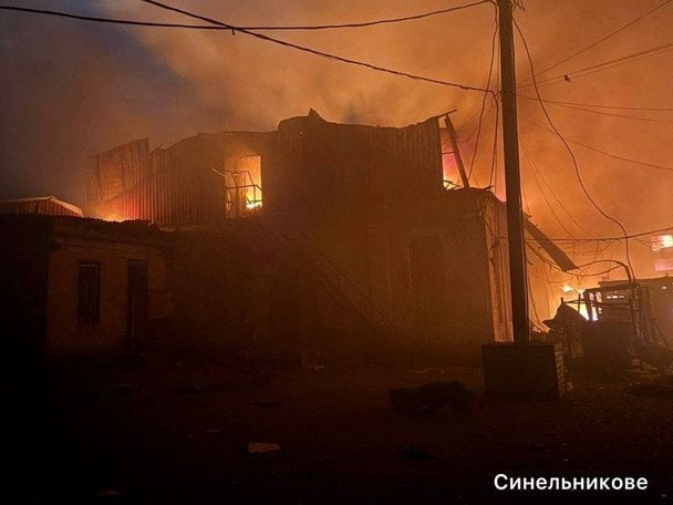 Наслідки атаки на Синельникове на Дніпропетровщині / © Микола Лукашук, голова Дніпропетровської обласної ради