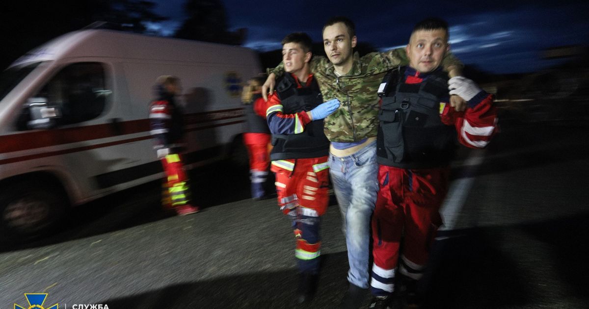 Україна повернула з полону 215 військових замість кума Путіна Медведчука: деталі