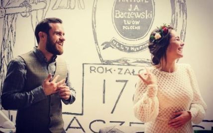 Даша Малахова показала романтичные фото со свадьбы в Львове
