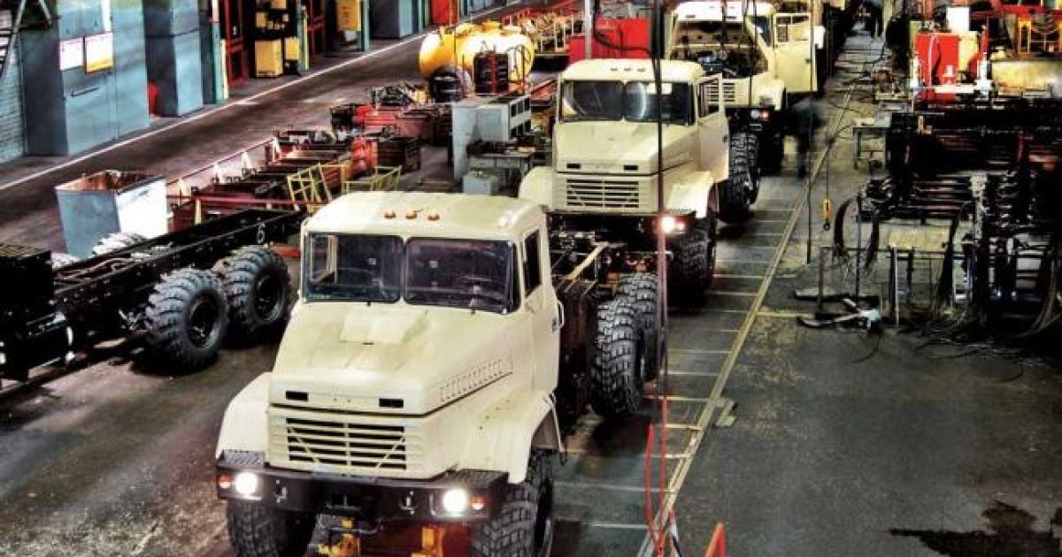 АвтоКрАЗ снижает цены на грузовики