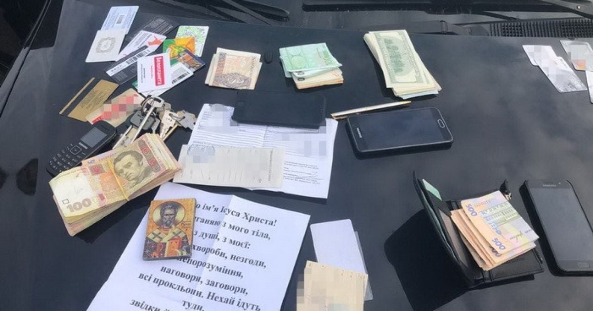На Львовщине задержали таможенников