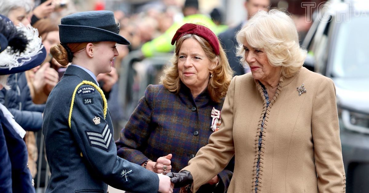 Королева Камілла