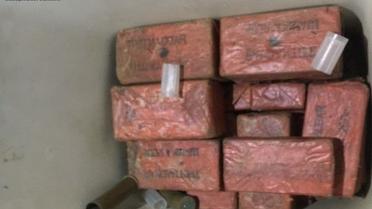 На Запоріжжі фермер тримав місцеве подружжя на ланцюгу у покинутому ангарі 4 / © ГУ НП в Запорожской области