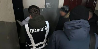 В Киеве мужчина предлагал уклонистам "откупиться" от мобилизации за $8500 – как его наказали