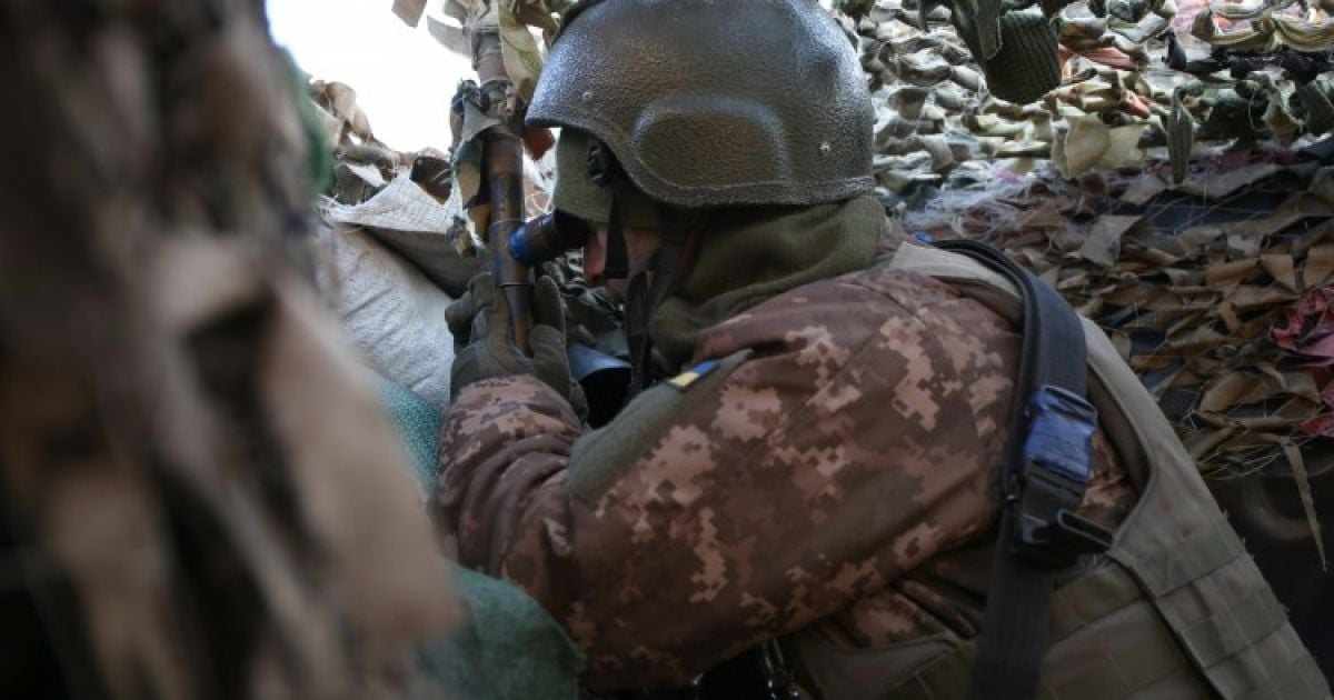 На Донбассе российские наемники били по позициям ВСУ, один военный получил ранение