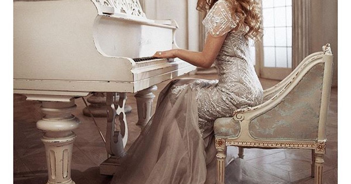 Жена Краско поделилась результатами нового фотосета с 85-летним мужем