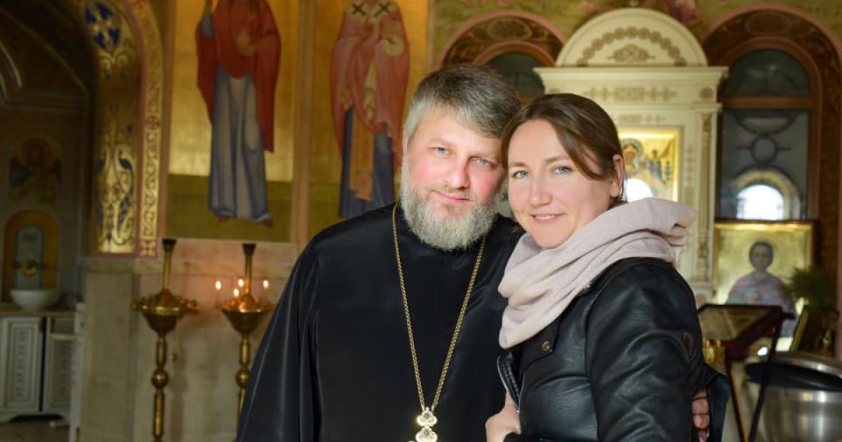 У Києві дерево на смерть причавило 35-річну жінку: що відомо