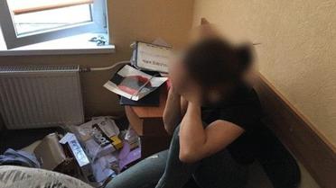 Інтернет-"полуничка": у Черкасах правоохоронці накрили порностудію із 30 дівчатами _2 / © Департамент комунікації Нацполіції України