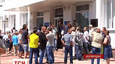 Жители Коростеня требуют от городских властей разрешить устанавливать автономное отопление