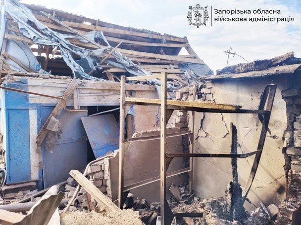 Россияне ударили по Запорожскому району: есть погибшие и много раненых (фото)