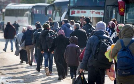 Дослідники-соціологи шокували кількістю українських мігрантів
