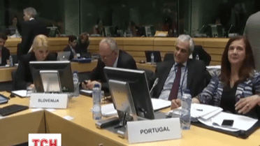 Министры внутренних дел стран ЕС договорились распределить 120 тысяч беженцев