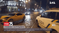 У Львові водій на швидкості в'їхав у поліцейське авто – травмувався коп