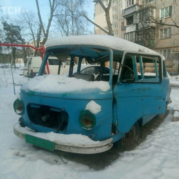 Автобус, в якому знайшли чоловіка