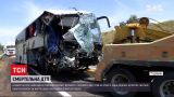 Новости Украины: в Одесской области пассажирский автобус врезался в зерновоз